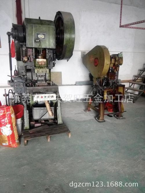 东莞桥头迪贺五金制品厂 专业承接各行各业五金配件冲压定制